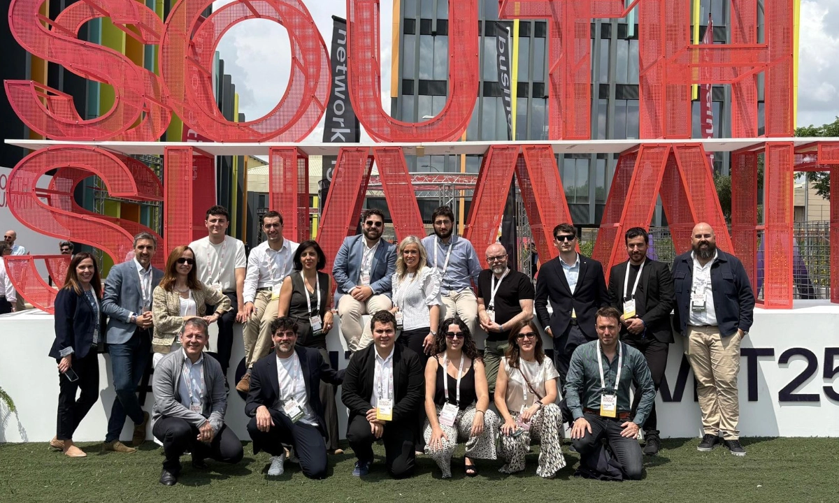 Group photo of the DIGITECH delegation at South Summit 2025